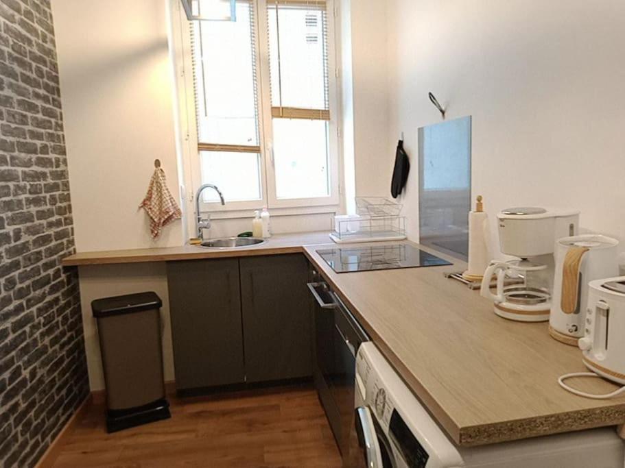אז'ן Gonnelles Appartement T3 Centre Ville Rdc D מראה חיצוני תמונה
