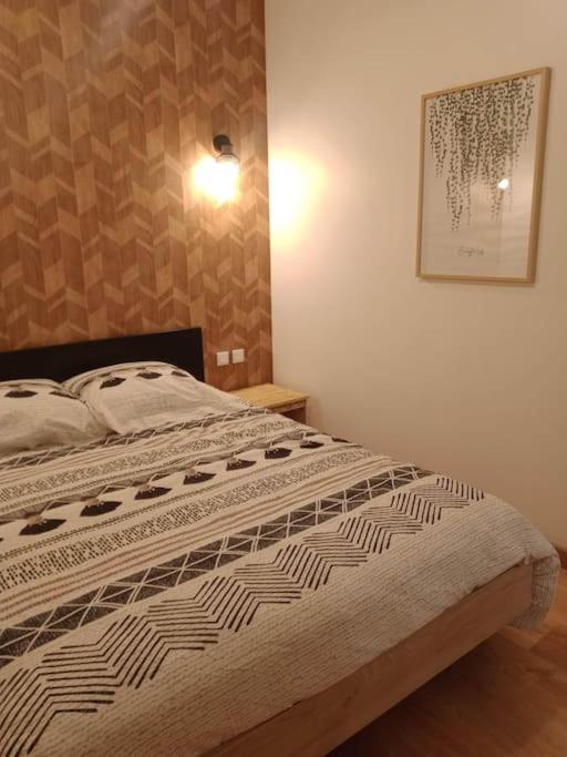 אז'ן Gonnelles Appartement T3 Centre Ville Rdc D מראה חיצוני תמונה